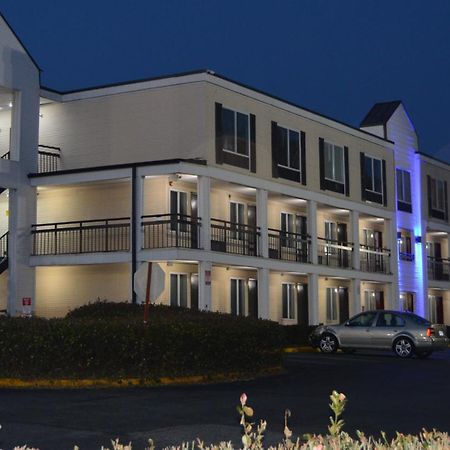 Days Inn By Wyndham Marietta-Atlanta-Delk Road Exterior photo